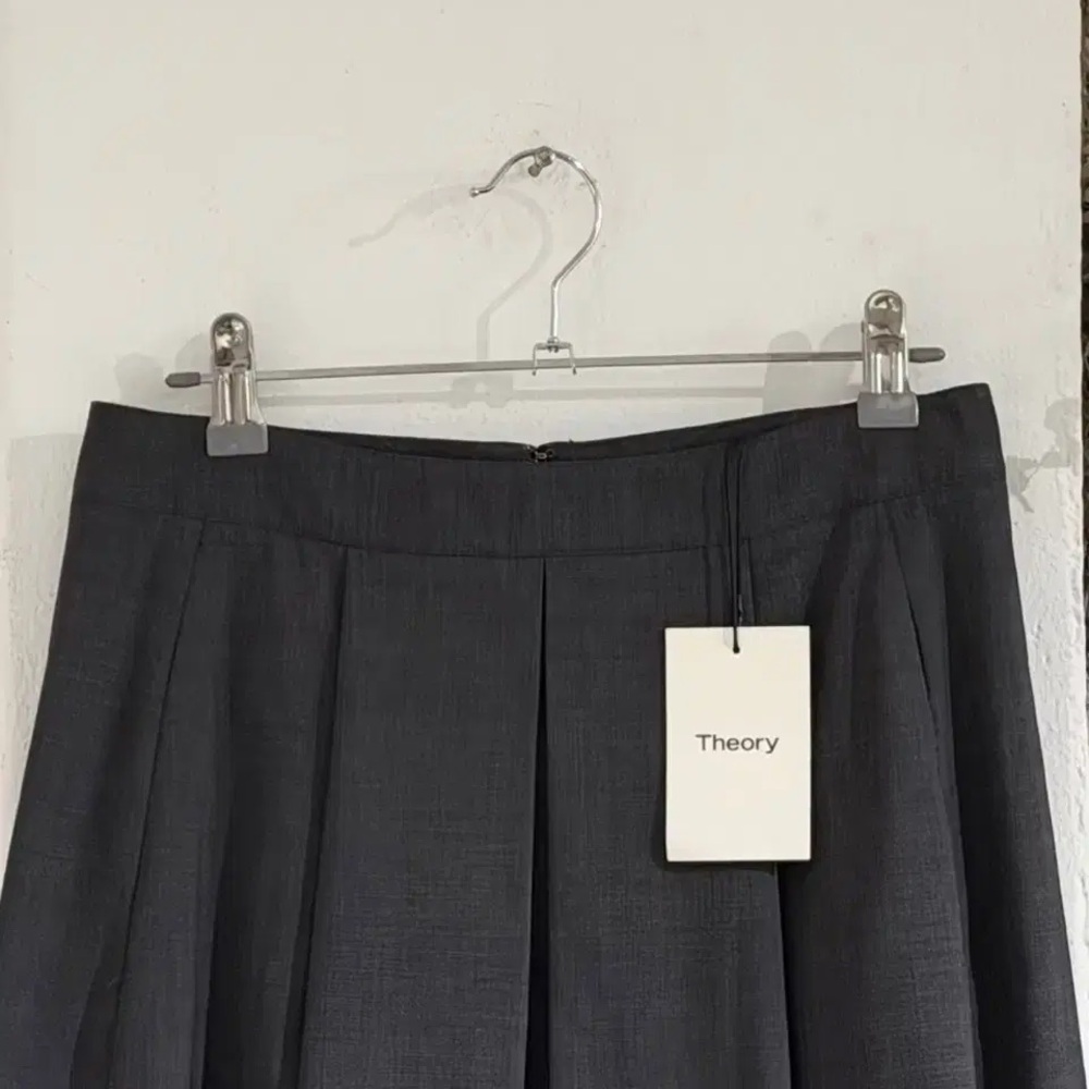 Theory Charcoal Pleated A-Line Skirt - Picture 3 of 7